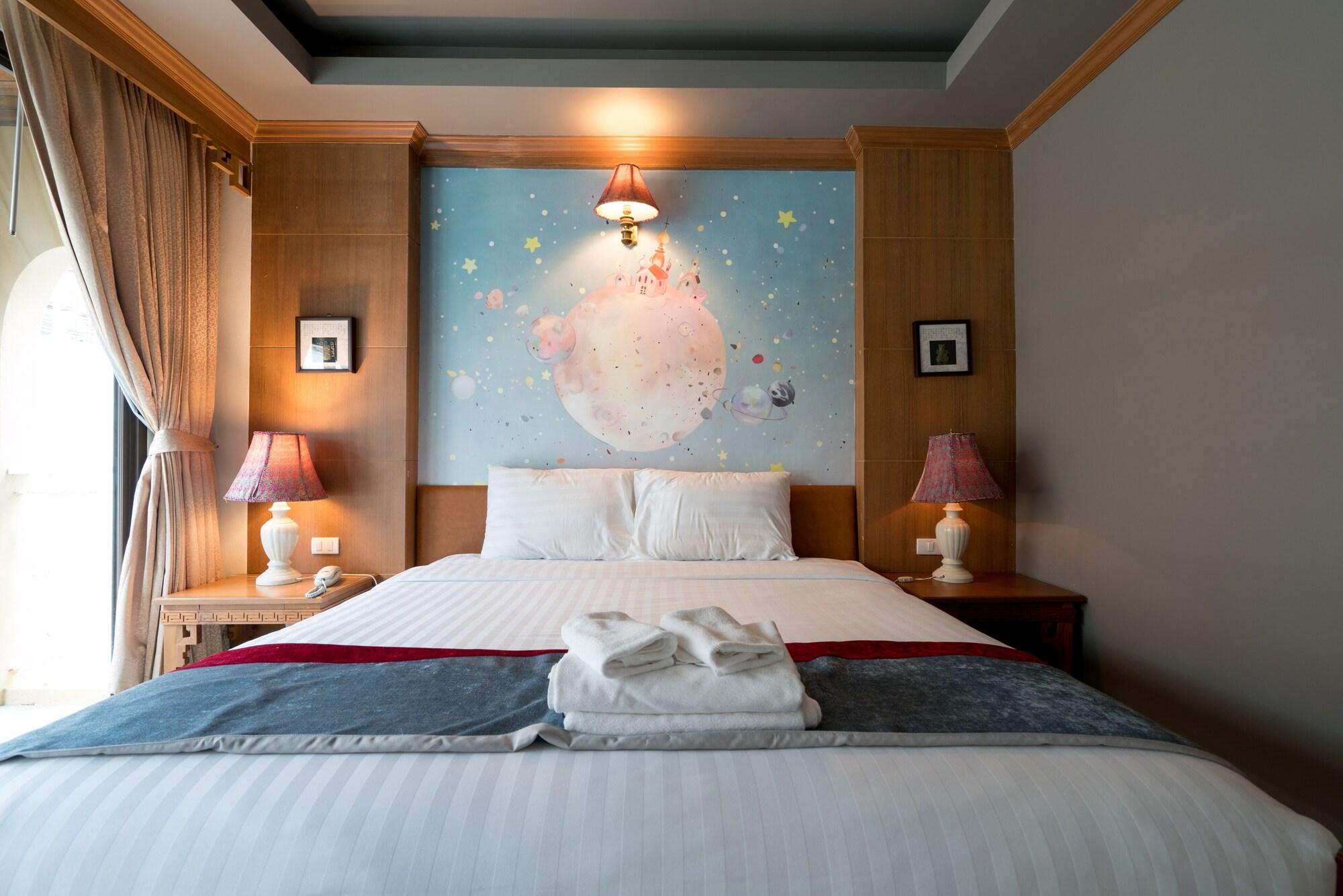 Minatale Phuket Hotel Patong Exterior photo