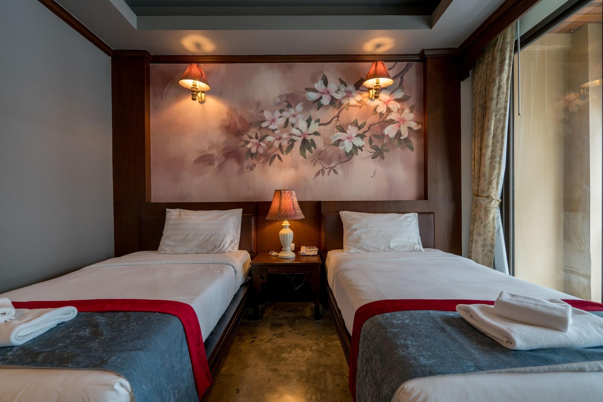 Minatale Phuket Hotel Patong Exterior photo