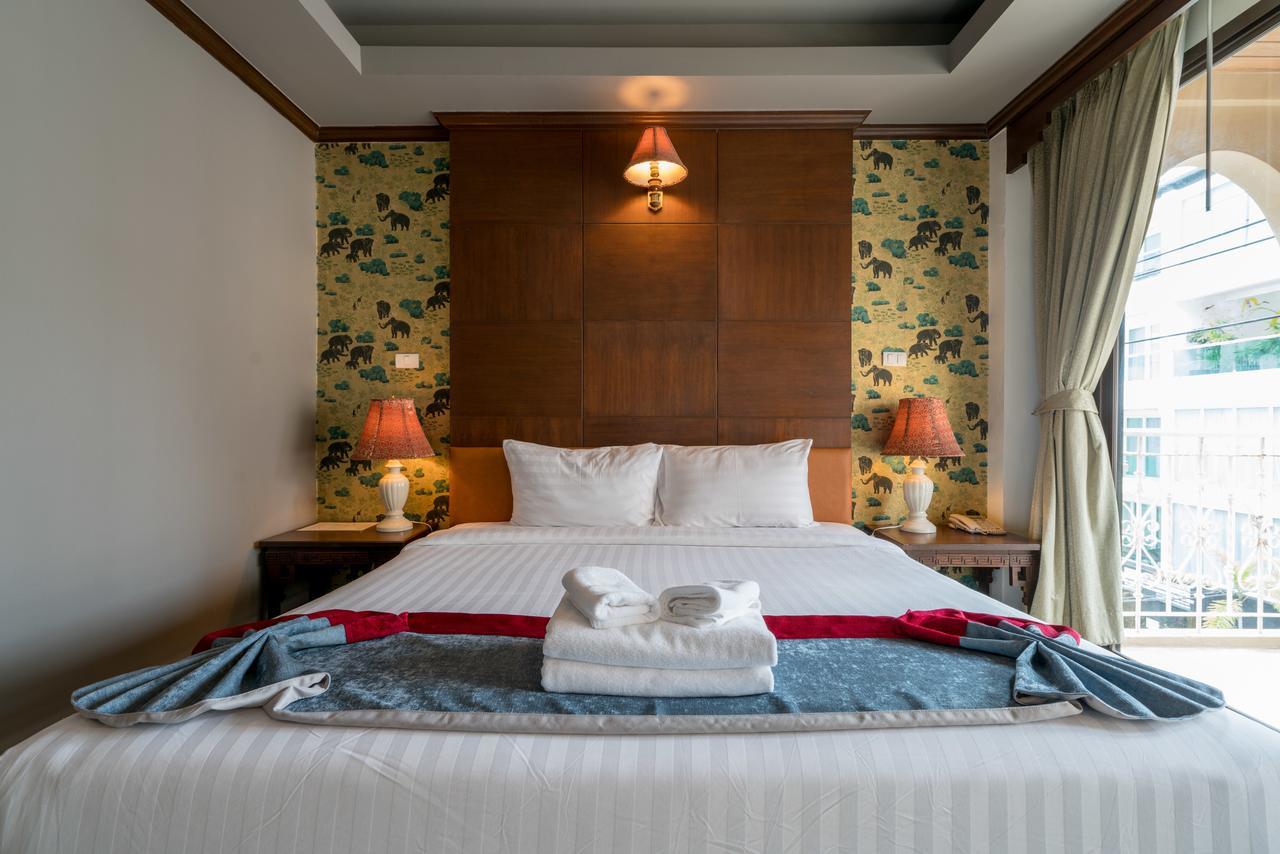 Minatale Phuket Hotel Patong Exterior photo